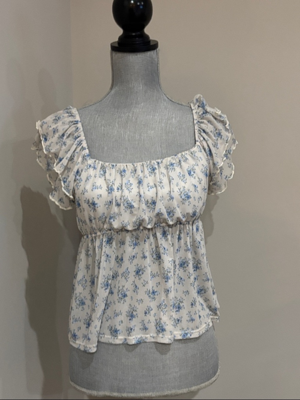 RSQ Floral Ruffle Sleeve Square-Neck Top in Light Blue  babydoll top